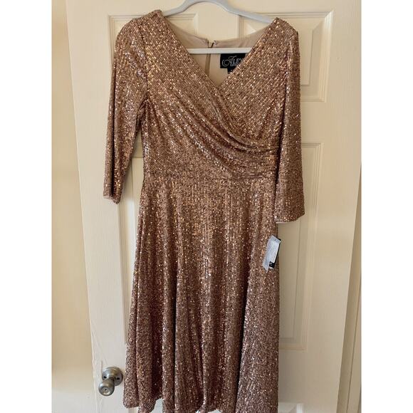 Alex Evenings Sequin A Line Gold Sparkle Sequin Disco Party Dress 4 NWT - Picture 3 of 4
